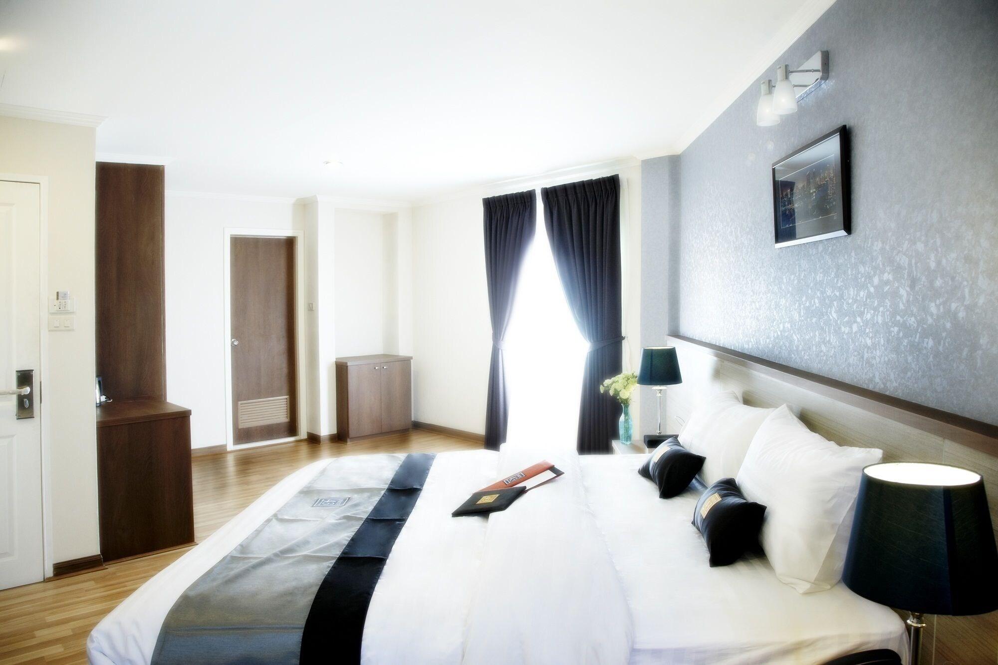 Poste 43 Residence Bangkok Luaran gambar
